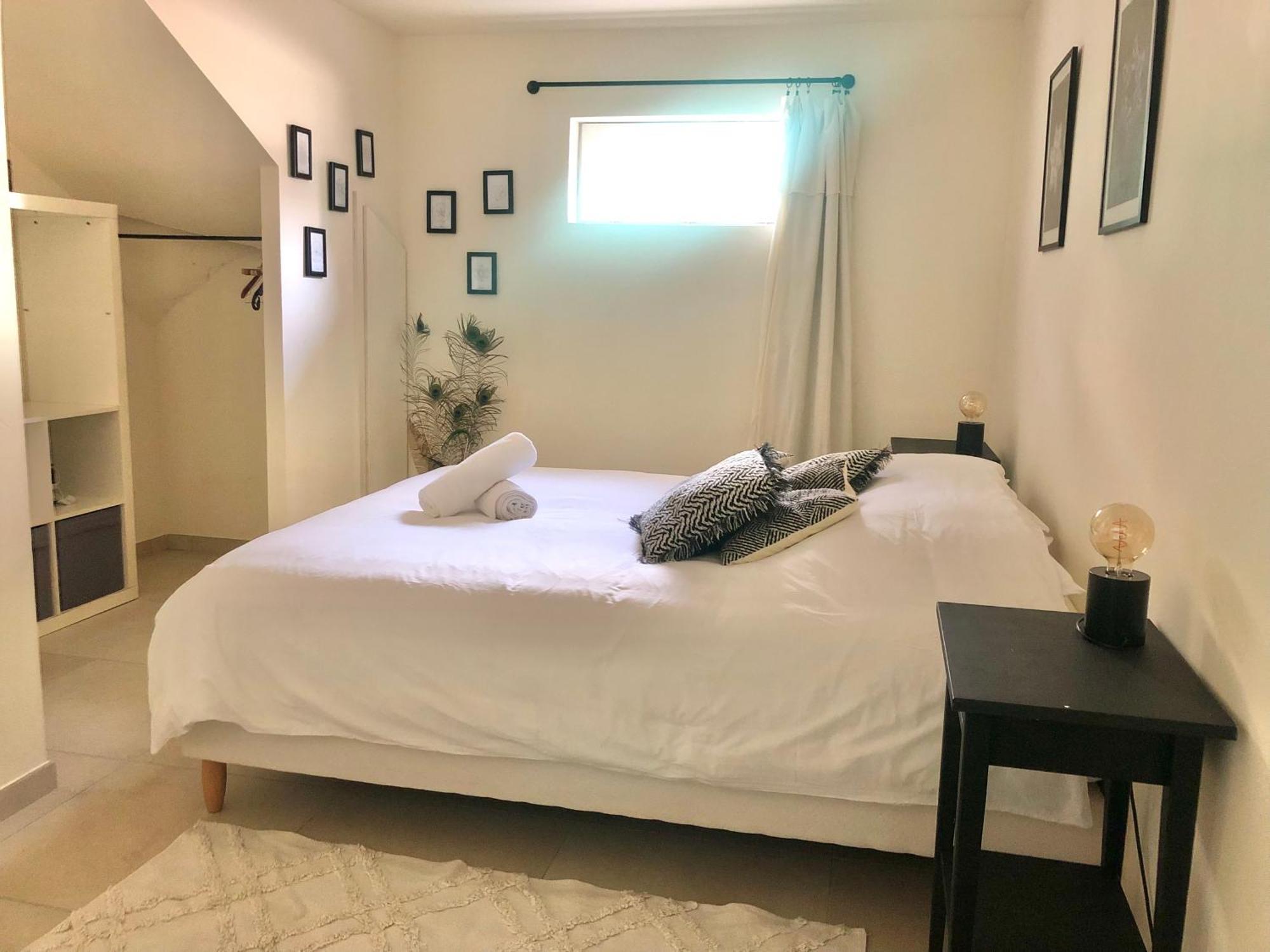 The Hope, Suite Privee Au Sein D'Une Maison Avec Piscine آيكس أومبروفينس المظهر الخارجي الصورة